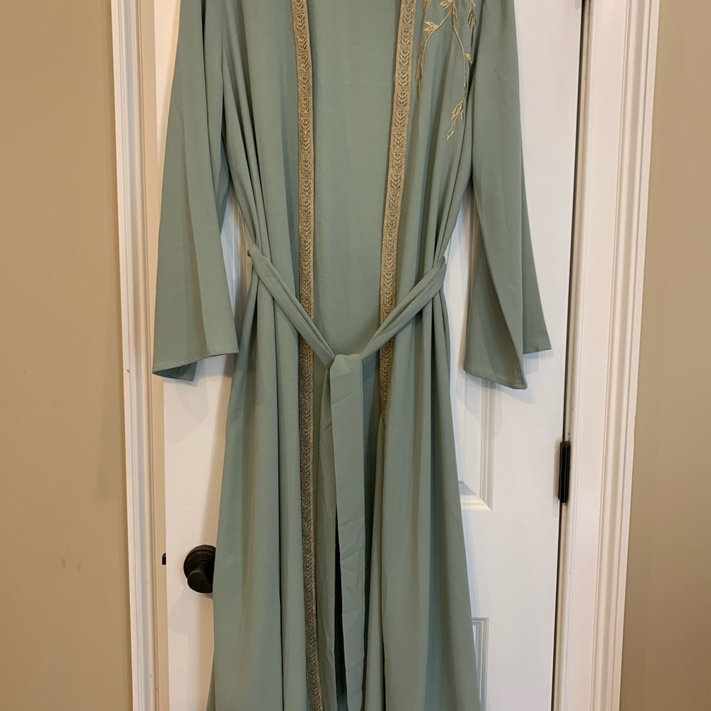 Green abaya